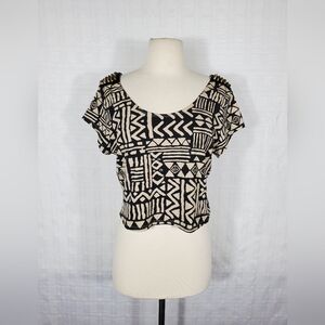 Top Charlotte Russe Women Crop Top Relaxed Fit Aztec Epaulette Shoulder Tops